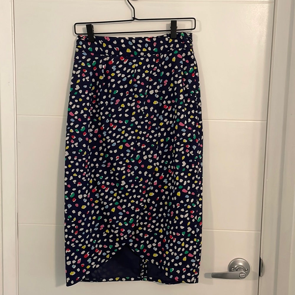 JCrew skirt// size 4// navy floral